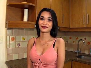 Schöne Hawt Thai Süße wird geschwängert und verkorkt