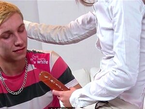 Gina & Swen Swenissä - FemaleAgent. Swen (27 min). Voin ehdottomasti,