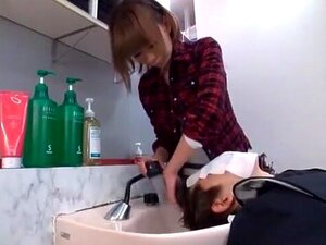 Unglaubliches japanisches Mädchen Marin Nagase, Azumi Mizushima in