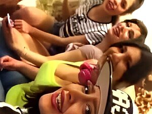 Zaronite u ultimativno iskustvo zabave s atraktivnim zvijezdama