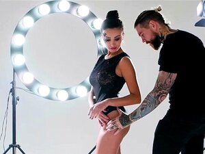 Eleganter Anal - Alyssia Kent