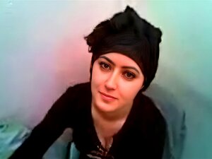 arabische Babe Gesicht. arabische Babe Gesichtsfick