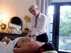 Tiefer. Masseuse Skye verführt verheirateten Mann gegen seinen Willen