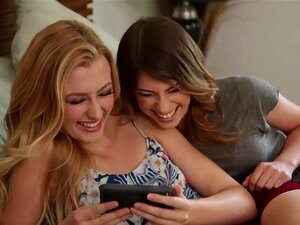 Assista as lésbicas frescas Alexa Grace e Kristen Scott agora! - Lez,