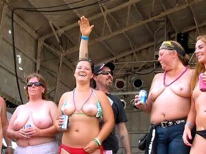 wilde Biker-Schlampen