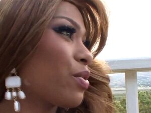 Ebony stap les fingered