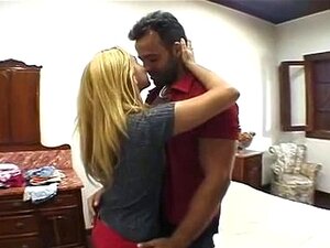 Lateinisches Paar dreht einen 1-Stunden-Sexfilm