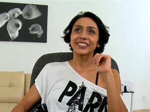 Schlampe kann es kaum erwarten, Cumshots zu bekommen. Diese freche