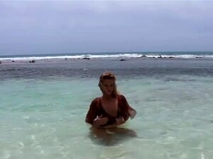 PinkoHD XXX Video: Beach Cock Tails, Cathy liebt es einfach, im Urlaub
