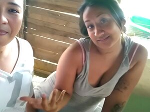 ich liebe Herausforderungen und mein Freund fordert mich auf, nackt in