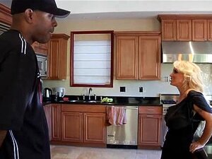 Holly Halston - super Anal