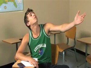 Il gay bollente Ashton Rush e Brice Carson sono al college a praticare