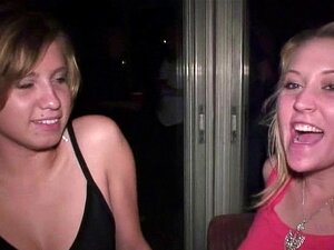 Katso mukava ryhmäseksitarina