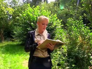 Отмена курва попиздила