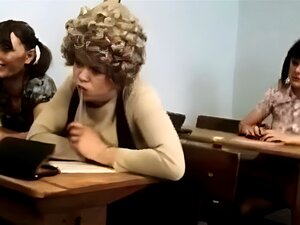 Koe täydellinen nautinto vintage-videomme parissa, jossa esiintyy iso