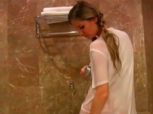 Osteuropäische MILF Linka