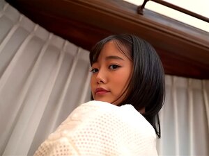 【無】Debüt Vol.71 ~ Die schlanke Schönheit, die zu Anfänger