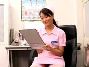 Kurvige japanische Perfektion wird hart durchgenommen. Heiße