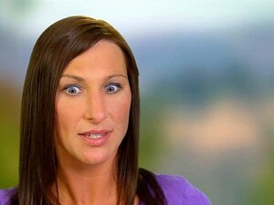 Schüchternes Paar erleichtert ihr Sexleben auf einer Swingerparty.