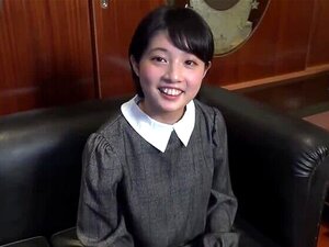 Unglaubliche üppige japanische Beste mit einem heißen Fetisch-Spaß