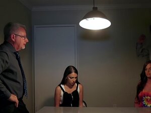 Busige Blondine wird geleckt