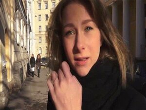 Fake-Casting mit einer echten russischen Süßen