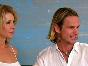 Freches Amateur-Geilpaar bereit für Swinger-Action mit