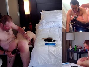 OTK 1 Handicap Alpha Dom slaat FtM Trans Sub, Teases w/ Dildo Trailer.