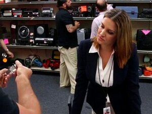 Hardcore voyeur coïtus op een openbare plek