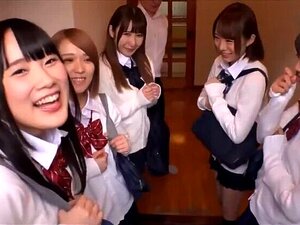 Söpö japanilainen huora kinkyssä seksielokuvassa