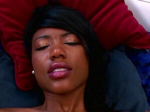 Chanell Heart - Sexmaschinen-Film, die schöne Chanell Heart kann