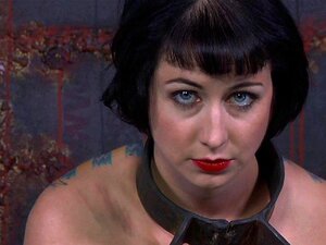 Hillitty kaunotar saa rangaistuksen. Sidottu mimmi saa rangaistuksen