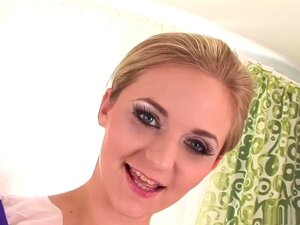 Geile Pornodarstellerin in einem unglaublichen haarigen Film mit