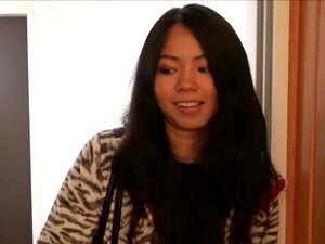 Thai College Cutie amatööriseksi BBC:ltä opiskelijabileiden