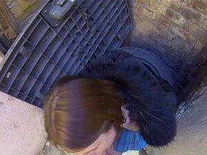 Spionagebrille zum Aufkleben von Upskirt-Pussy-Bang verwendet