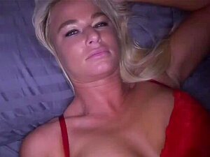 Пасторак ставља с. мама курац у уста