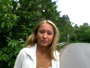 Nass und wildes öffentliches Blasen, der süße Schatz gibt dem