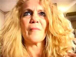 40+ мама Лори Ла Вон и њена ББЦ