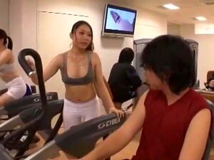 Otrolig japansk brud Kotone Amamiya, Ryo Kashima, Haruki Aoyama i