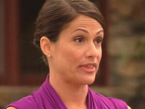 Swinger-Blackboy ist sehr daran interessiert, die Blondine zu ficken.