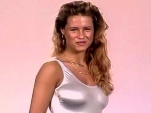 Michelle Hunziker Sexy Heiße Promi-Pornofilm Chiambretti Nacht-02