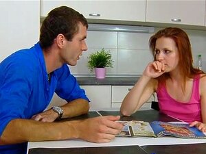 Busig cuckold-upplevelse, när han ser sin vän uppskatta