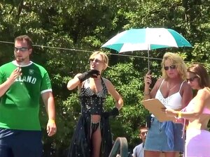 Unglaubliche Pornodarstellerin in einem exotischen brasilianischen