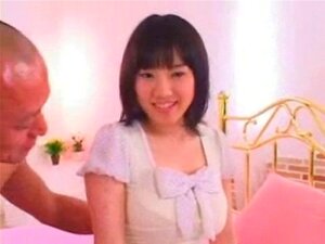 Busige asiatische Schlampe