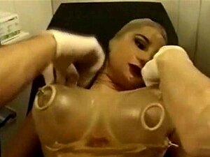 Femdom Dominanz für Domina in PVC