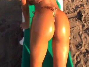 Fernanda vid stranden