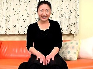 Tauche ein in die verführerische Welt einer reifen japanischen