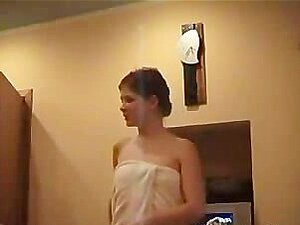 Oliona Dansend Russische cumshots slikken