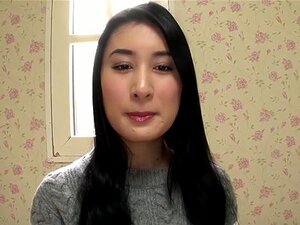 Heißeste japanische Tussi in einer unglaublichen Gruppensex-, Süßen
