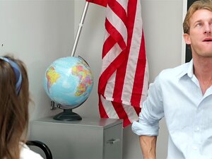Cassidy Klein in Troublemaker Fucked Hard, Cassidy Klein war in Haft,